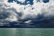 夢(mèng)到水漲，一場(chǎng)心靈的洗禮