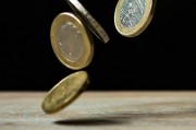 如何理解黃金的含義？這種黃金類(lèi)型對(duì)投資決策有何影響？