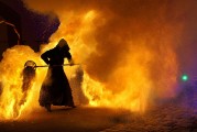女人夢(mèng)到血，解讀夢(mèng)境背后的深層含義，女人夢(mèng)到血，解析夢(mèng)境背后的深層含義