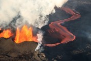 夢中驚現(xiàn)火山噴發(fā)，夢中驚現(xiàn)火山噴發(fā)的恐怖景象