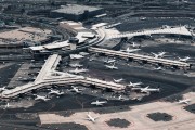 航空股集體反彈 中國國航、南方航空雙雙漲近6%