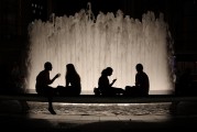 夢(mèng)到別人給我發(fā)紅包的奇幻之旅，夢(mèng)到他人發(fā)紅包的奇幻之旅