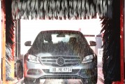 洗車(chē)精使用方法有哪些？這一產(chǎn)品對(duì)車(chē)輛清潔有何益處？