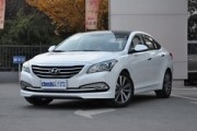 購車時需要考慮哪些重要的安全因素？