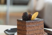 從零開始學(xué)習(xí)制作美味的自由式蛋糕游戲——教程指南，自控力與創(chuàng)新烘焙技巧，從零開始制作美味自由式蛋糕的游戲教程