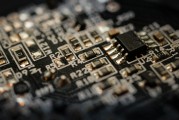 陽光動力盤中異動 快速上漲5.54%報(bào)0.410美元