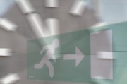 夢(mèng)到人家跳樓的深層心理解析，夢(mèng)到人家跳樓的深層心理解析