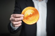 現(xiàn)貨黃金失守3200美元/盎司，日內(nèi)跌幅1.26%
