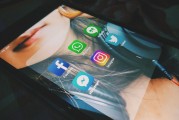 首先，你需要有一個Instagram ID。你可以在Instagram官方網(wǎng)站上找到這個ID，或者在你的手機應(yīng)用中輸入它來獲取，如何獲得Instagram ID