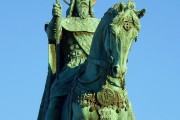 國王的游戲小說免費閱讀: 一部揭開神秘城堡的冒險記，公主與騎士，揭秘神秘城堡之旅