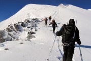 夢(mèng)中攀登之旅，一次難忘的爬山體驗(yàn)，夢(mèng)中攀登之旅，難忘的爬山體驗(yàn)