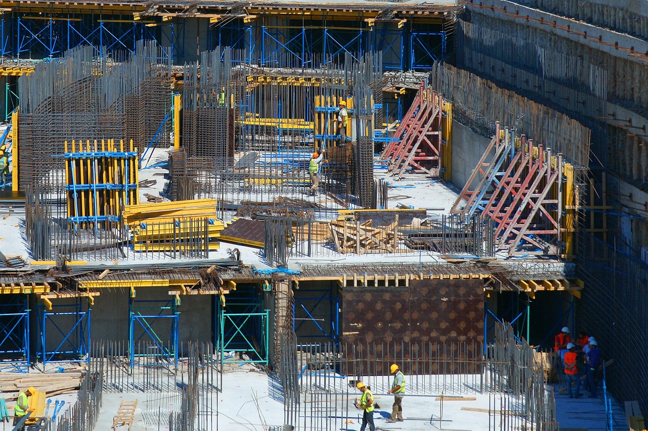 因勞動爭議，王增華起訴海口市工業(yè)建設開發(fā)總公司等