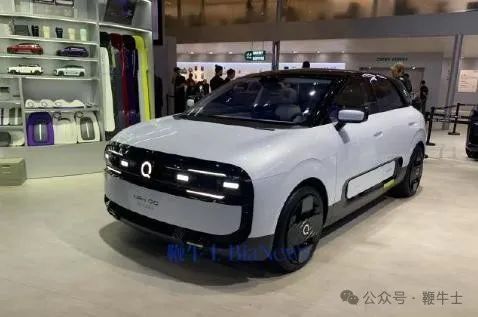 上海車展「車?！贡P點(diǎn)：小鵬機(jī)器人吸睛，比亞迪派出悟空